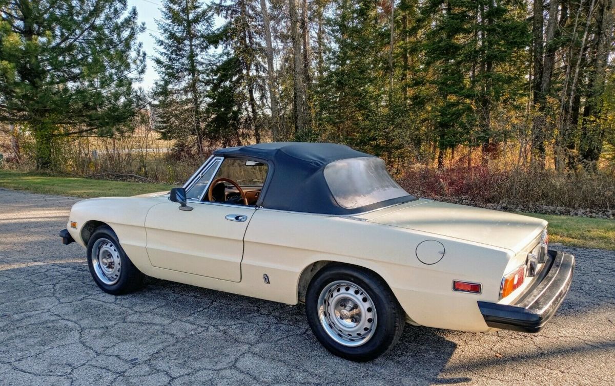 1982 Alfa Romeo Spider - photo 11
