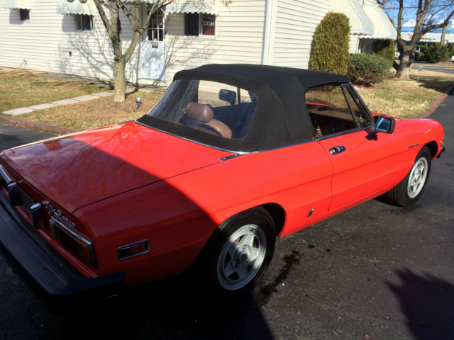 1982 Alfa Romeo Spider Veloce Convertible 2-Door - photo 5