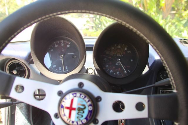 1982 Alfa Romeo Spider Has Factory Hardtop - photo 11