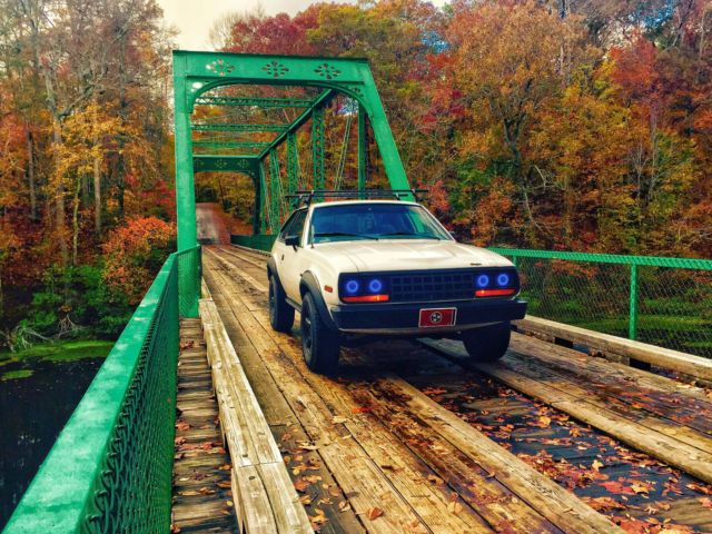 1982 AMC Eagle Sx4 white Manuel straight six 1982 AMC Sx4