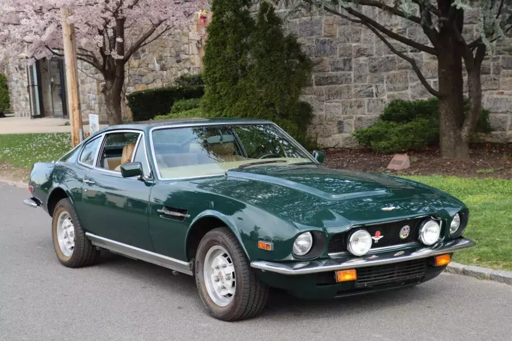 1982 Aston Martin V8 for sale! 1982 Aston Martin Vantage