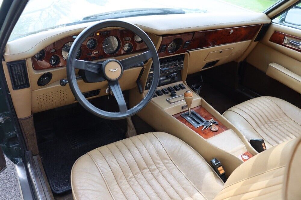 1982 Aston Martin Vantage - photo 7