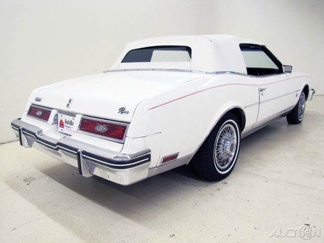 1982 Buick Riviera Base 2dr Convertible - photo 6