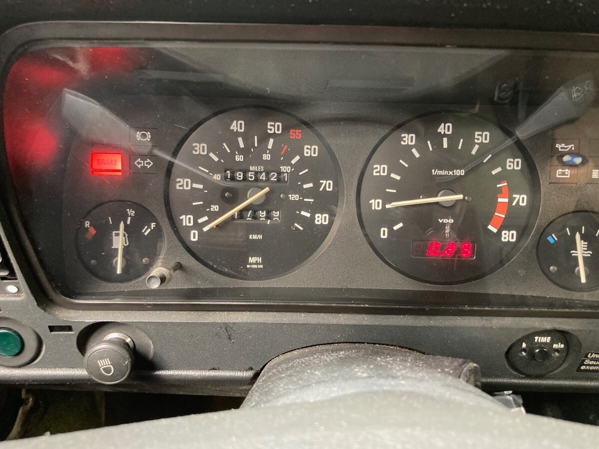 1982 BMW 3-Series - photo 10