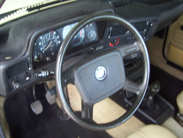 1982 BMW 3-Series Base Coupe 2-Door - photo 10