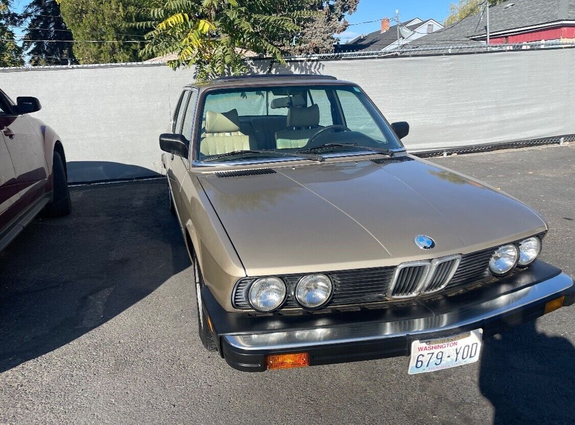 1982 BMW 5-Series - photo 2