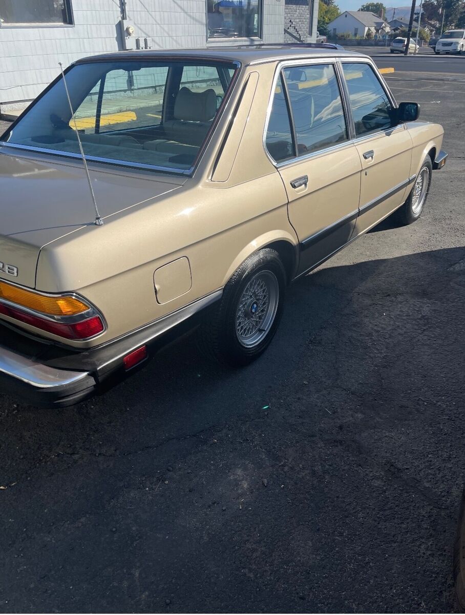 1982 BMW 5-Series - photo 7