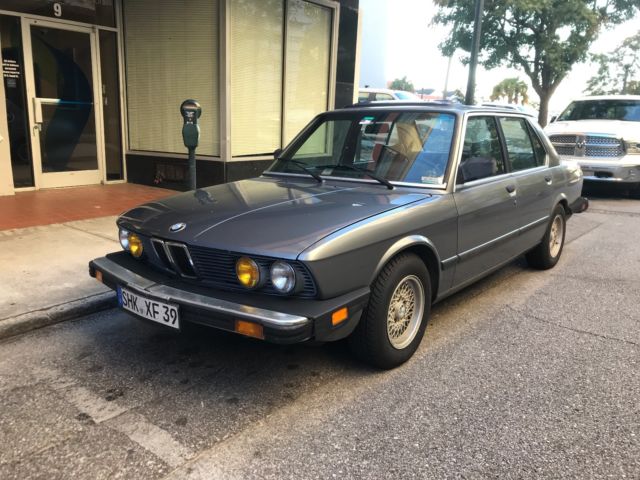 1982 BMW 528e 5 Speed 1982 BMW 5-Series