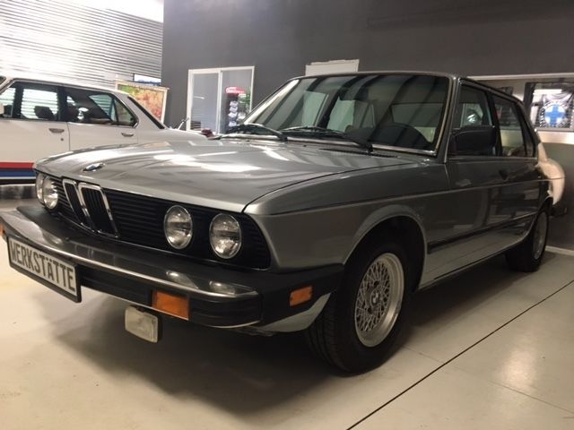 1982 BMW 5-Series 528e - photo 3