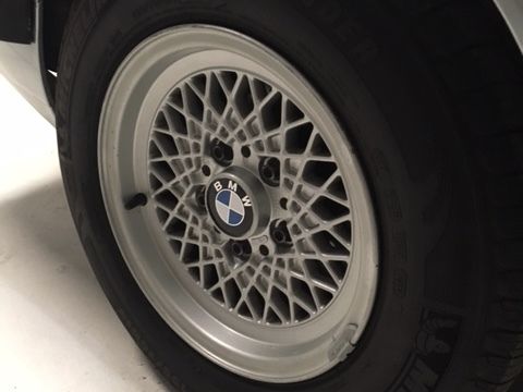 1982 BMW 5-Series 528e - photo 8