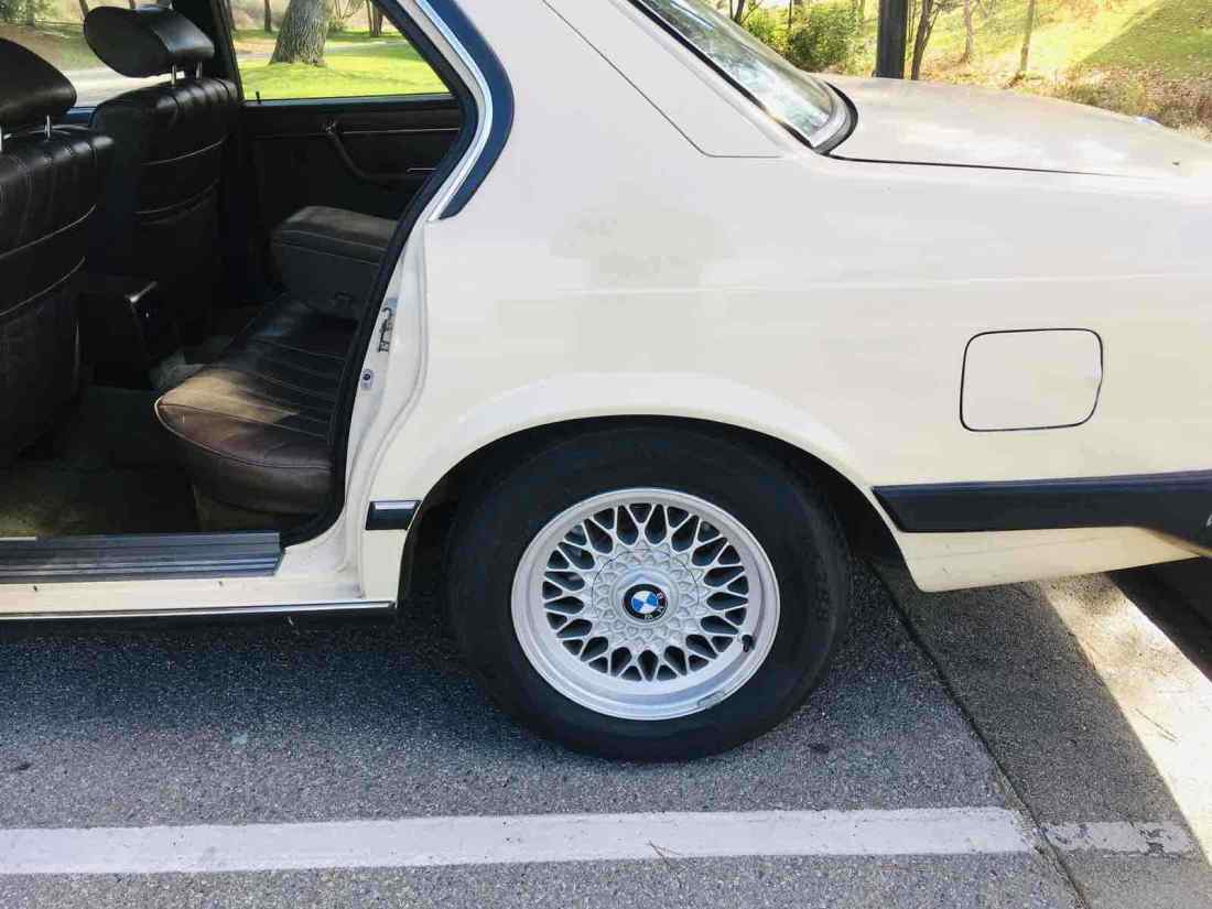 1982 BMW 733i I - photo 6