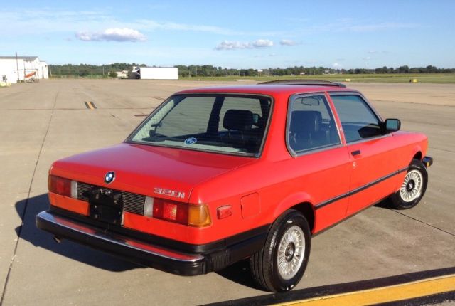 1982 Ford BMW 3 Series 320i - photo 9