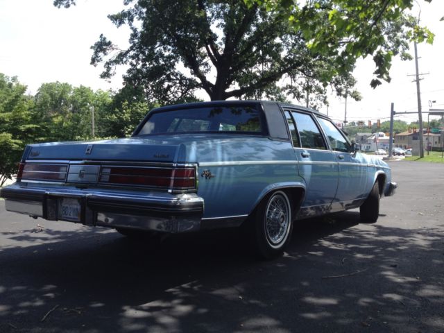 1982 Buick Park Avenue - photo 6