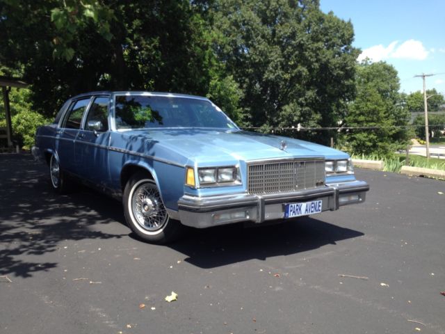 1982 Buick Park Avenue - photo 8