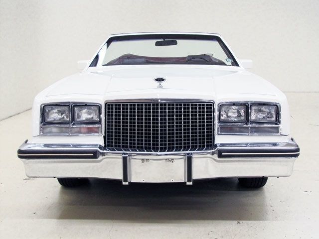 1982 Buick Riviera -- - photo 4