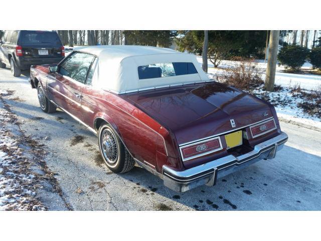 1982 Buick Riviera -- - photo 5