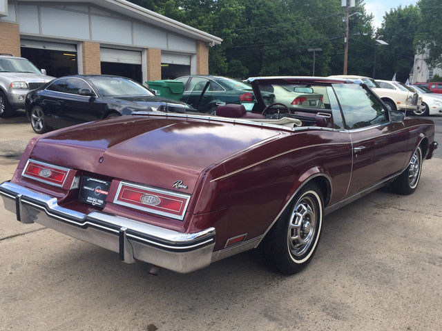 1982 Buick Riviera -- - photo 13