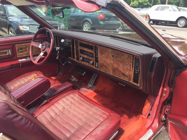 1982 Buick Riviera -- - photo 6