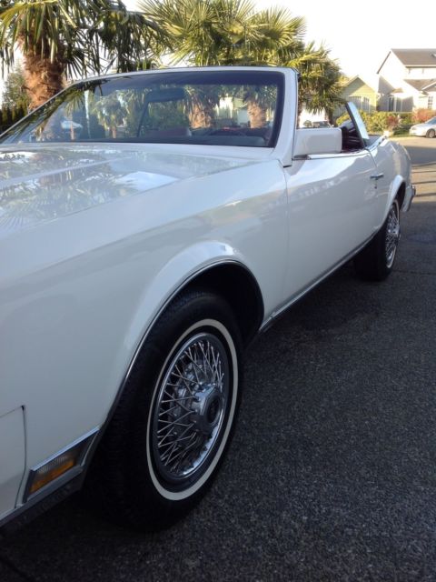 1982 Buick Riviera - photo 2