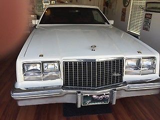 1982 Buick Riviera - photo 3