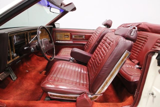 1982 Buick Riviera -- - photo 5