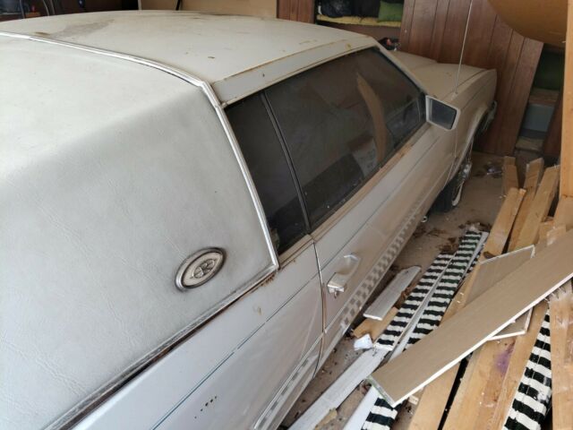 1982 Buick Riviera - photo 5