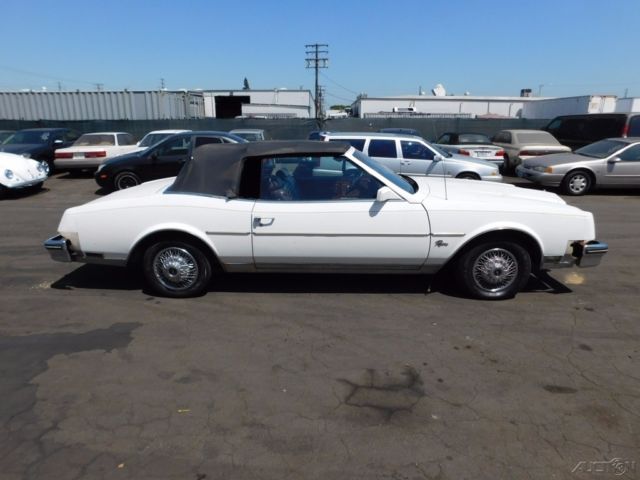 1982 Buick Riviera - photo 7