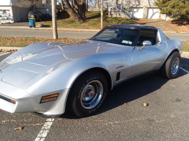 1982 Chevrolet Corvette - photo 6