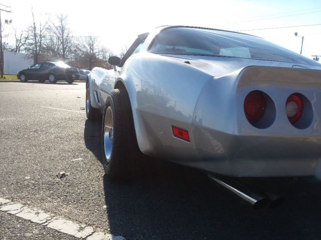 1982 Chevrolet Corvette - photo 9