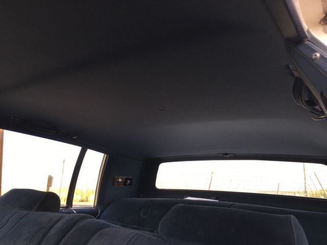 1982 Cadillac Brougham de elegance - photo 11