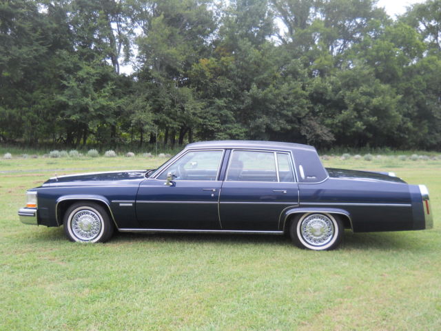 1982 Cadillac DeVille - photo 2
