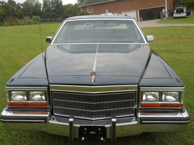 1982 Cadillac DeVille - photo 4