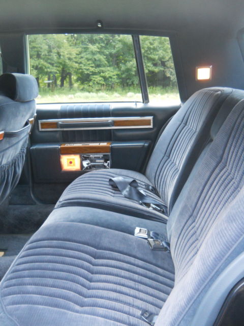 1982 Cadillac DeVille - photo 8