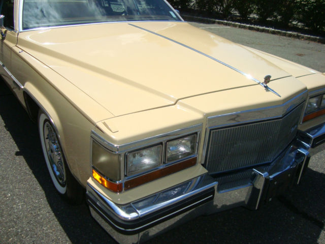 1982 Cadillac DeVille - photo 11