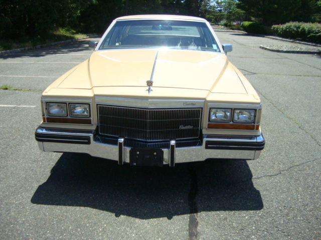1982 Cadillac DeVille - photo 3