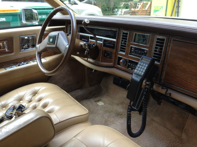 1982 Cadillac Eldorado Biarritz - photo 4