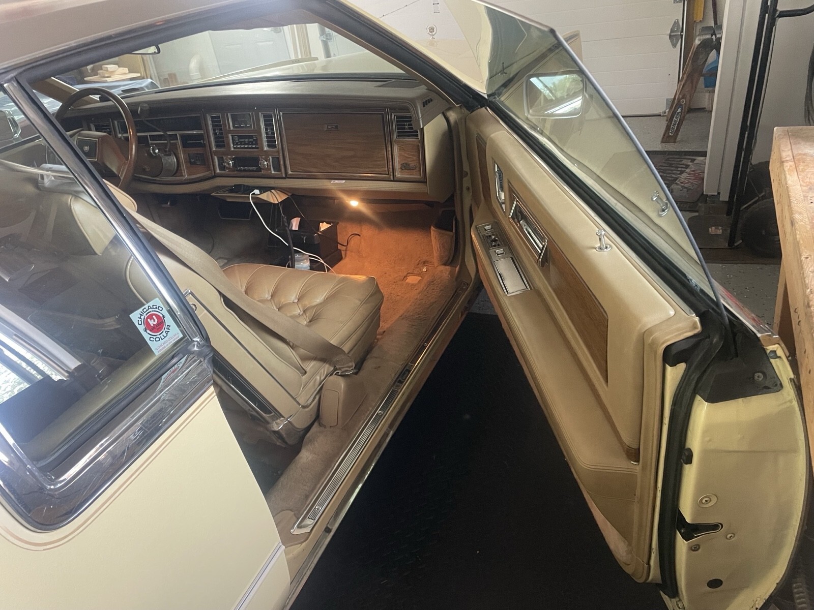 1982 Cadillac Eldorado Biarritz - photo 10