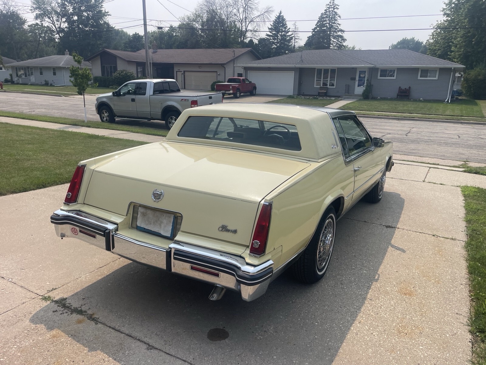 1982 Cadillac Eldorado Biarritz - photo 5