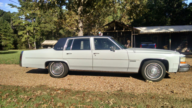 1982 Cadillac DeVille chrome - photo 2