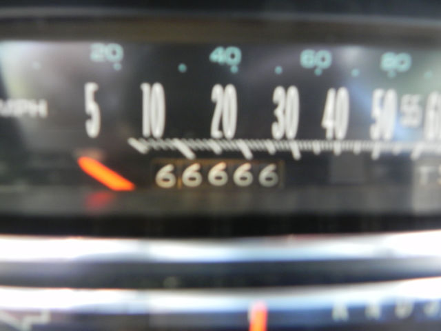 1982 Cadillac DeVille Silver - photo 7