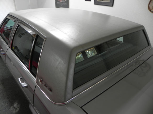 1982 Cadillac DeVille Silver - photo 9