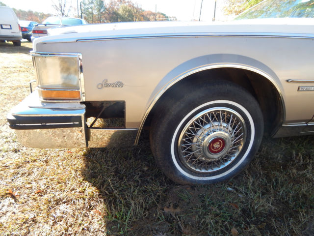 1982 CADILLAC Seville - photo 11