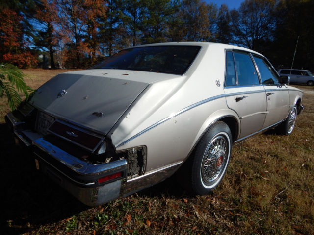 1982 CADILLAC Seville - photo 2