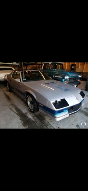 1982 Chevrolet Camaro Z28 Indy 500 pace car - photo 8