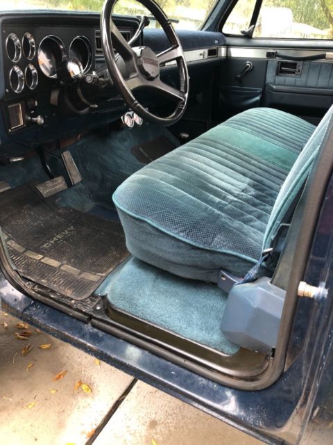 1982 Chevrolet C/K Pickup 2500 Custom - photo 10