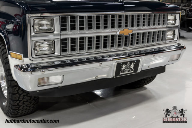1982 Chevrolet Blazer K5 Fully restored to the highest level. - photo 11