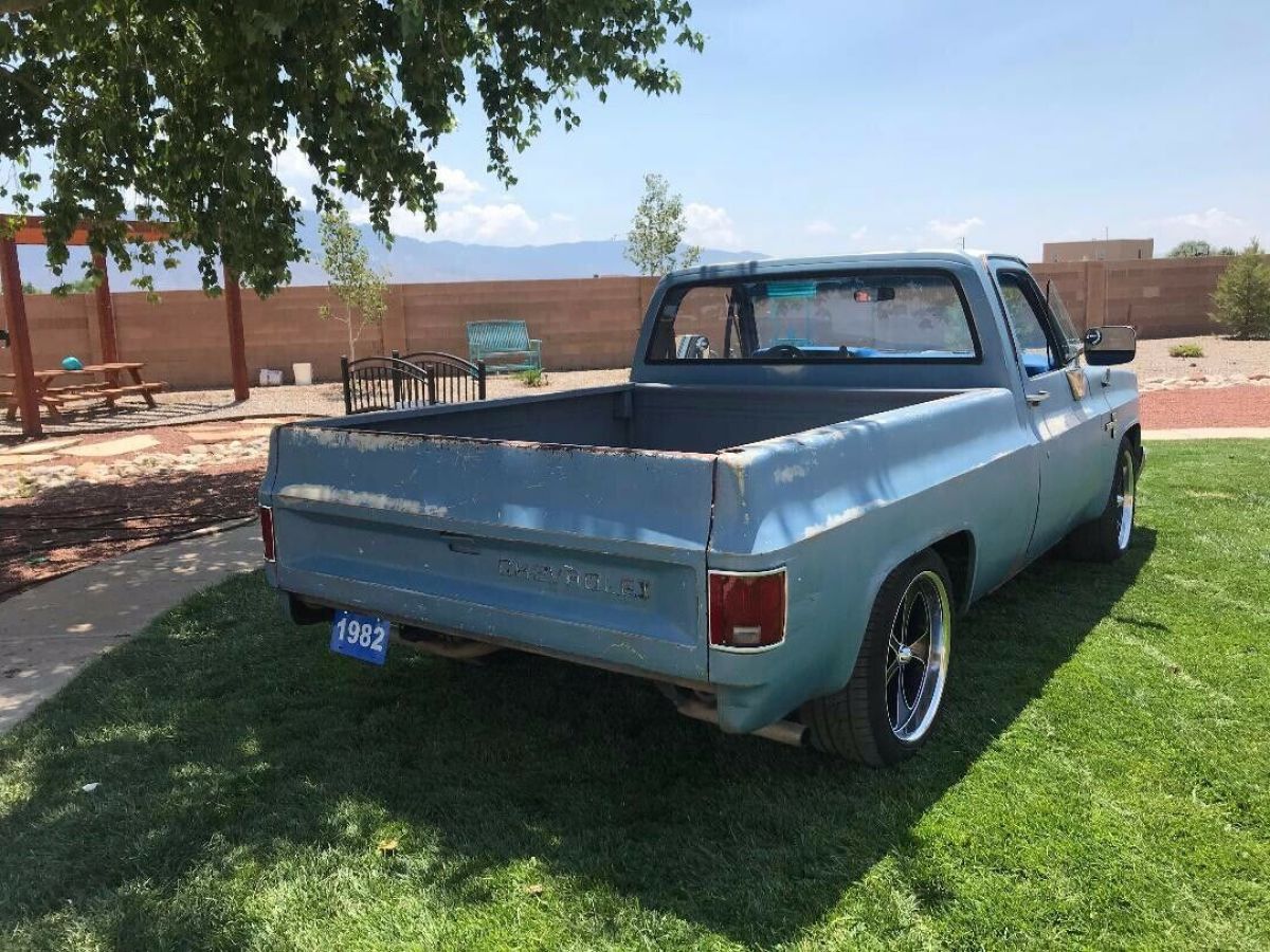 1982 Chevrolet C-10 - photo 3