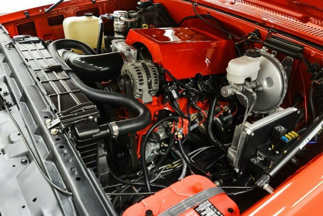 1982 Chevrolet C-10 - photo 11