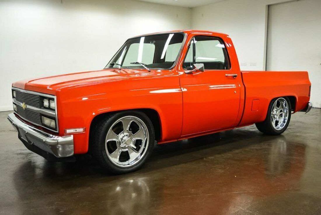 1982 Chevrolet C-10 - photo 3