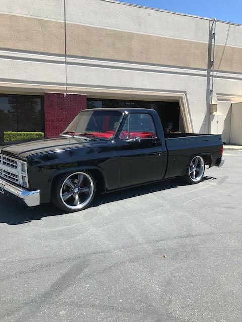 1982 chevrolet c10 5.3 vortec. motor swap 20" boss wheels red interior 1982 Chevrolet C-10 c10